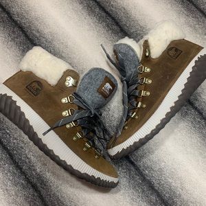 { Sorel } Out N About Plus Conquest Boots